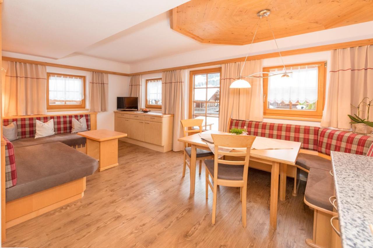 Stoffen Zuhaus Appartement Alpbach Buitenkant foto